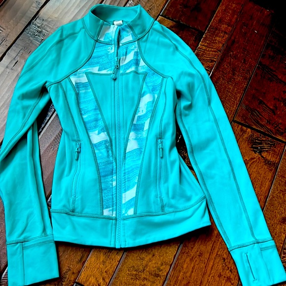 Ivivva size 10 jacket - Picture 1 of 5